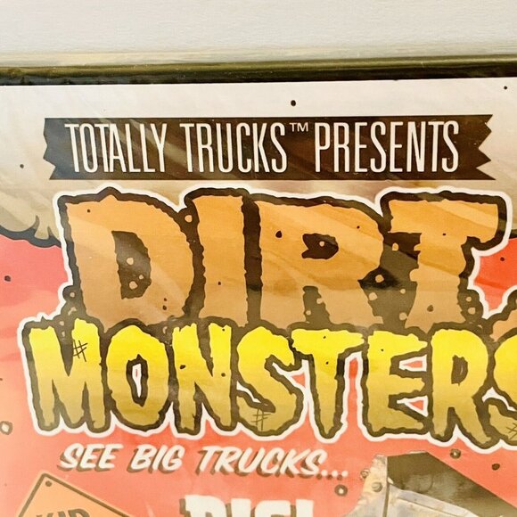 NEW DVD Totaly Trucks: Dirt Monsters Big Trucks Dig Scoop Dump ORIGINAL SEALED - Picture 3 of 12